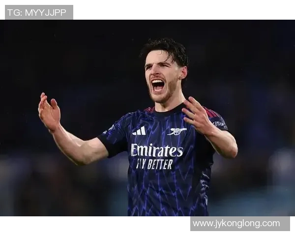 足球明星赖斯的发型风格解析与时尚影响力探讨